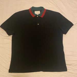 Black Gucci polo. Size 3XL in great condition.